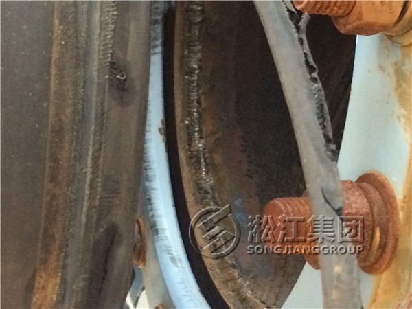 蘇州某碼頭項(xiàng)目雙球橡膠接頭拉脫問題報(bào)告 蘇州某碼頭項(xiàng)目雙球橡膠接頭拉脫問題報(bào)告