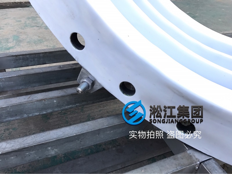 新凈化一級(jí)動(dòng)力波膨脹節(jié)發(fā)往來(lái)賓 新凈化一級(jí)動(dòng)力波膨脹節(jié)發(fā)往來(lái)賓