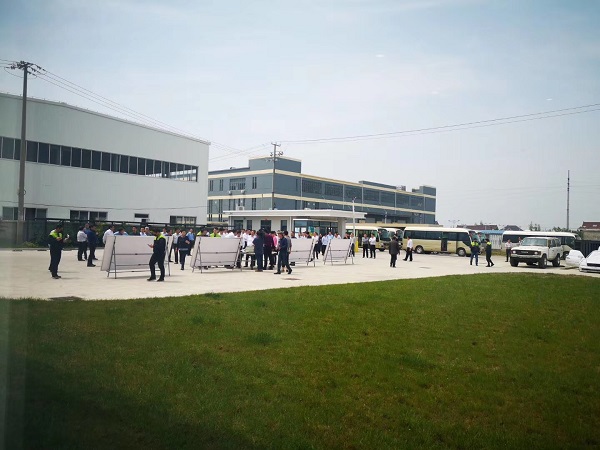 歡迎如東縣各級(jí)領(lǐng)導(dǎo)到我廠視察指導(dǎo)工作 歡迎如東縣各級(jí)領(lǐng)導(dǎo)到我廠視察指導(dǎo)工作