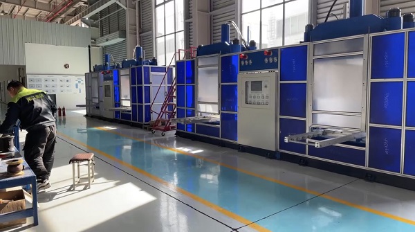 全自動(dòng)橡膠接頭硫化機(jī)陸續(xù)進(jìn)廠“響應(yīng)國(guó)家2025智能制造” 全自動(dòng)橡膠接頭硫化機(jī)陸續(xù)進(jìn)廠“響應(yīng)國(guó)家2025智能制造”